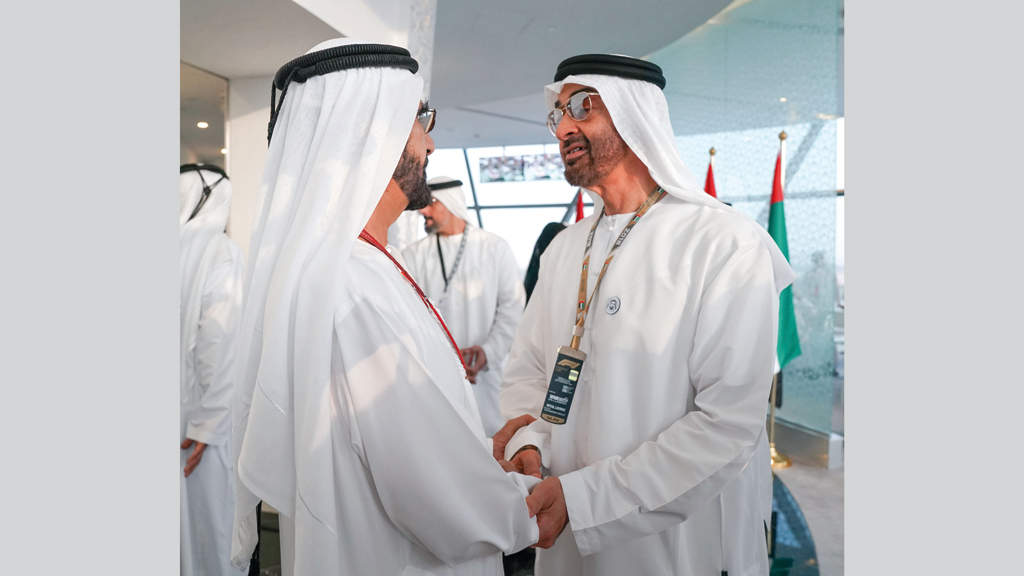 نائب رئيس الدولة ومحمد بن زايد ومحمد بن سلمان يشهدون سباق «الفورمـولا 1»